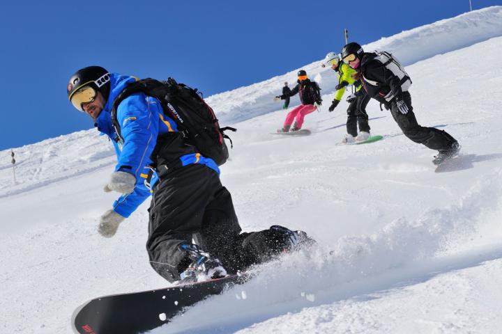 snowboarding skischule lech com snowboarding images